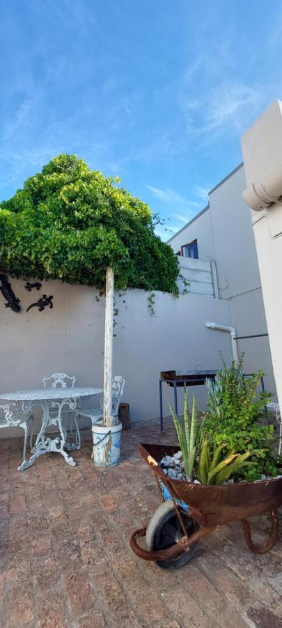 Sjoe2 Apartment Struisbaai Exterior photo